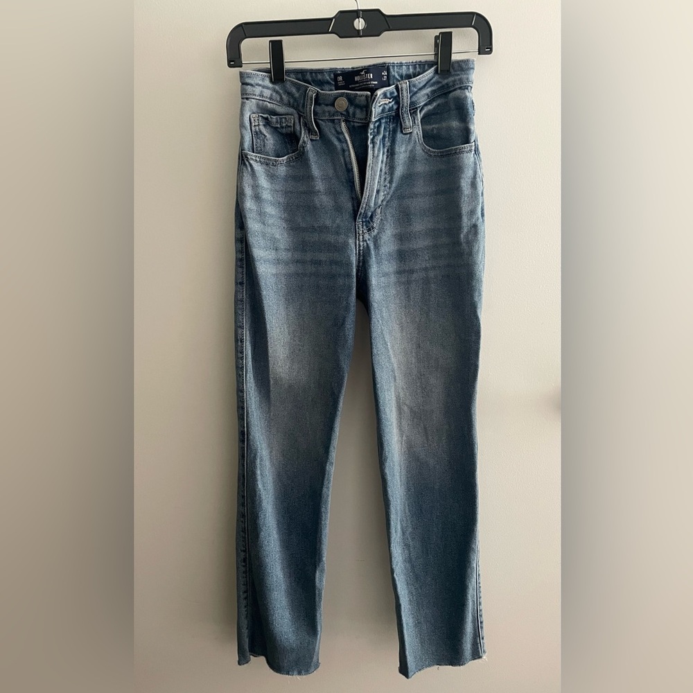 Hollister Ultra High Rise Vintage Light Wash Jeans Size 0/24